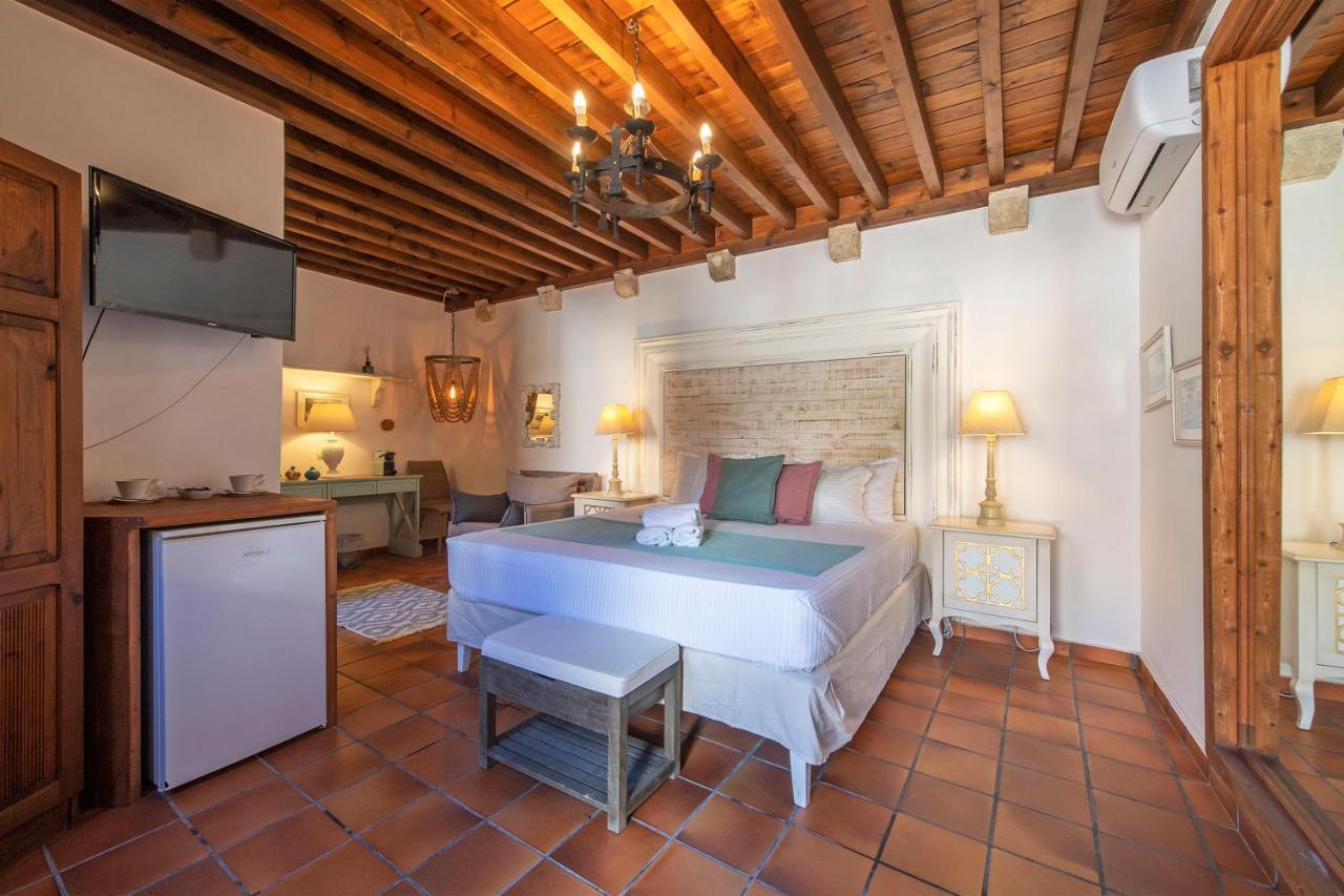 Saint Artemios Boutique Hotel Rhodes City Екстер'єр фото