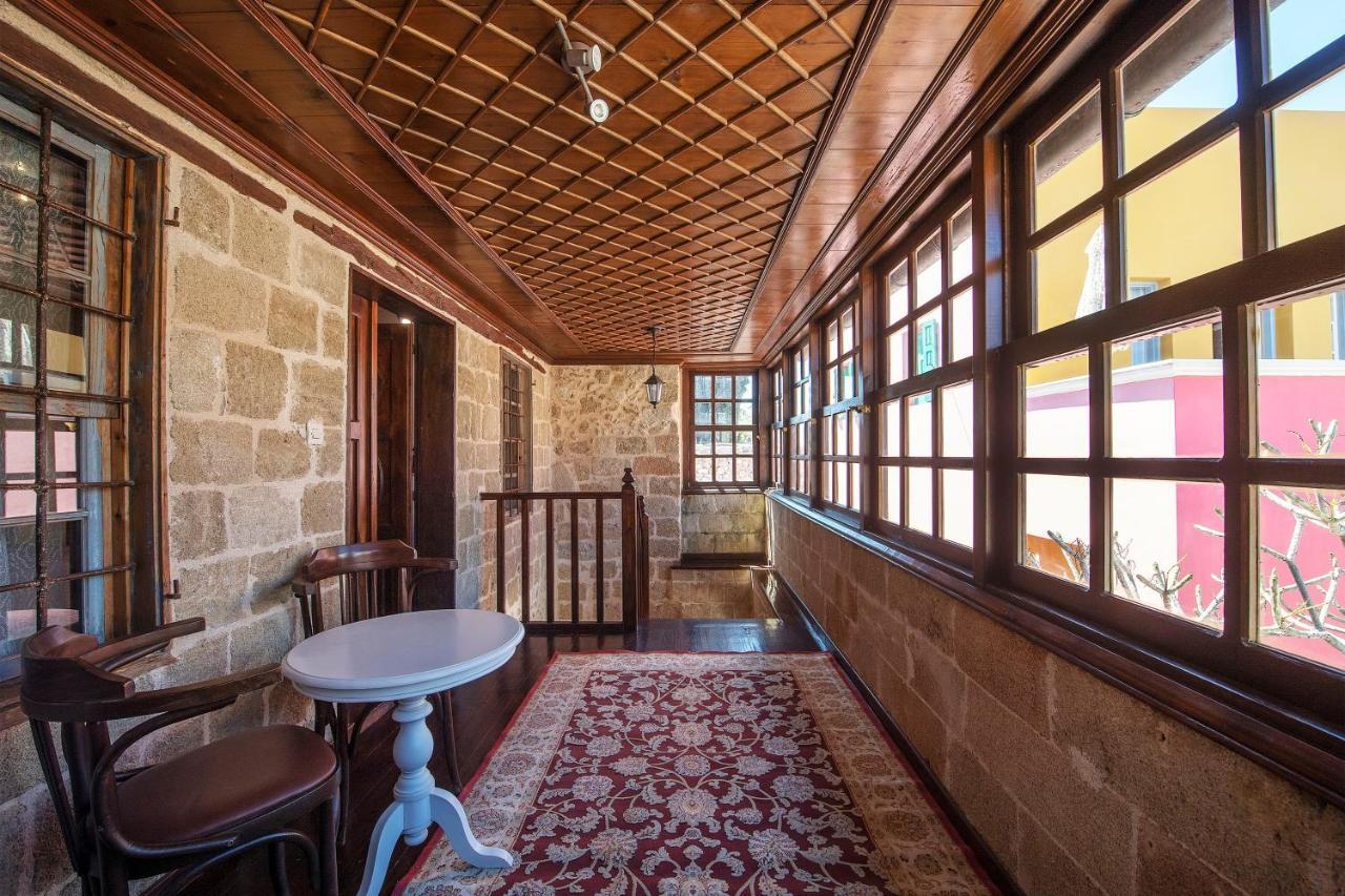 Saint Artemios Boutique Hotel Rhodes City Екстер'єр фото